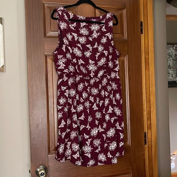 Maroon Summer Dress   - Picture 1 of 6